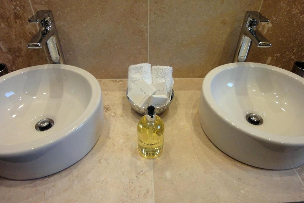 Hillstone Lodge Colbost Kamer foto